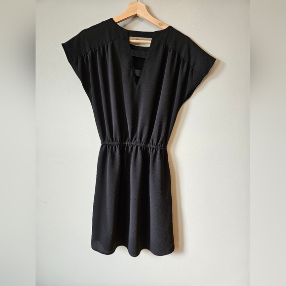 Black Vera Moda Dress - Picture 2 of 4